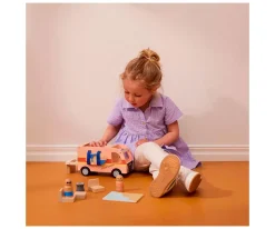 Camper Van Aiden