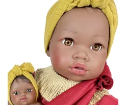 Muñeca Alika con Bebé Burgundy