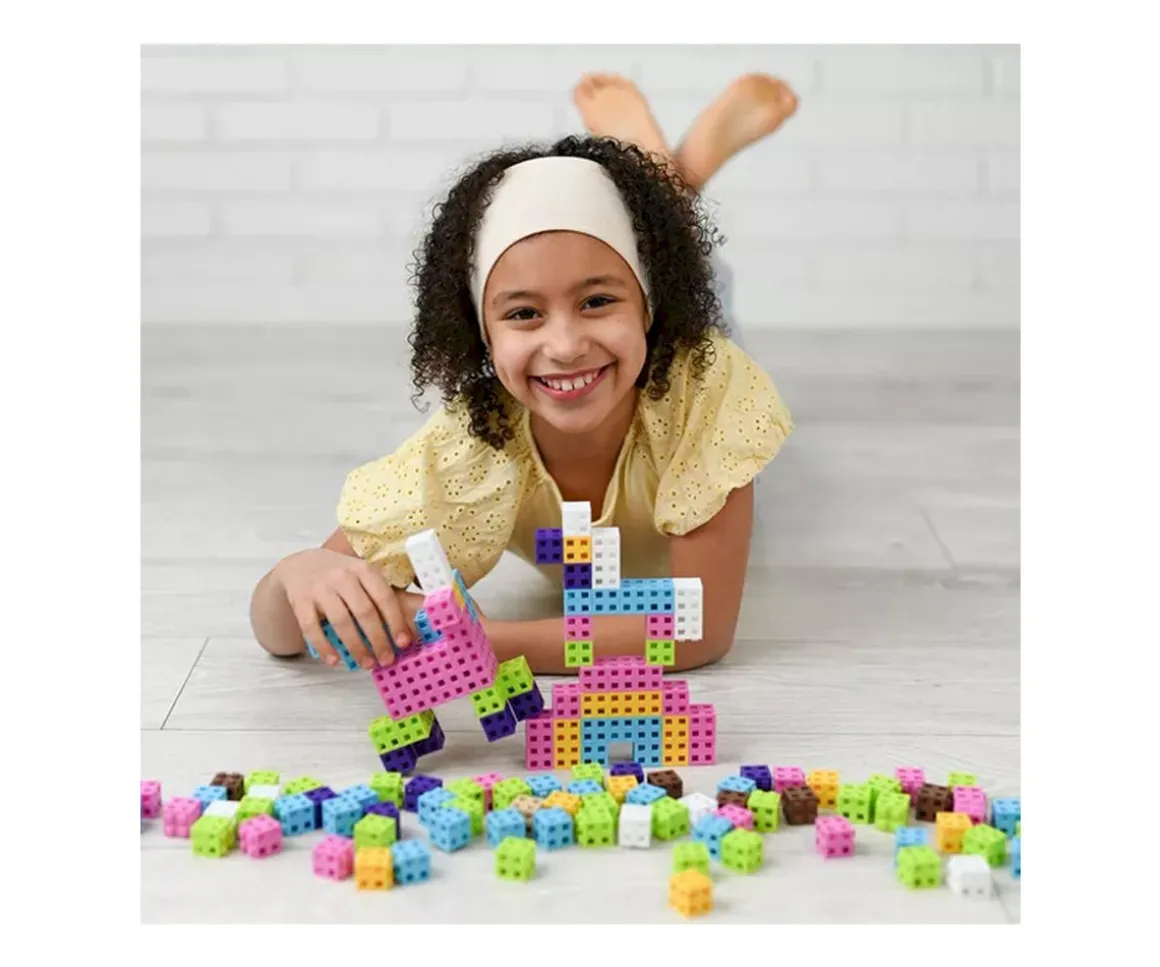 200 Piezas de Construcción Classic CUBE Pink