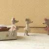 Ratoncita Hermana Pequeña Bailarina Off White