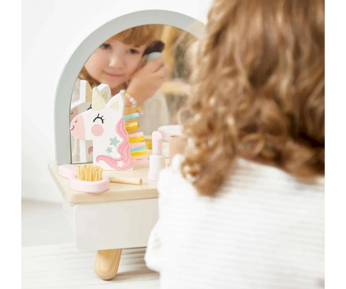Tocador Unicornio de Madera y Accesorios